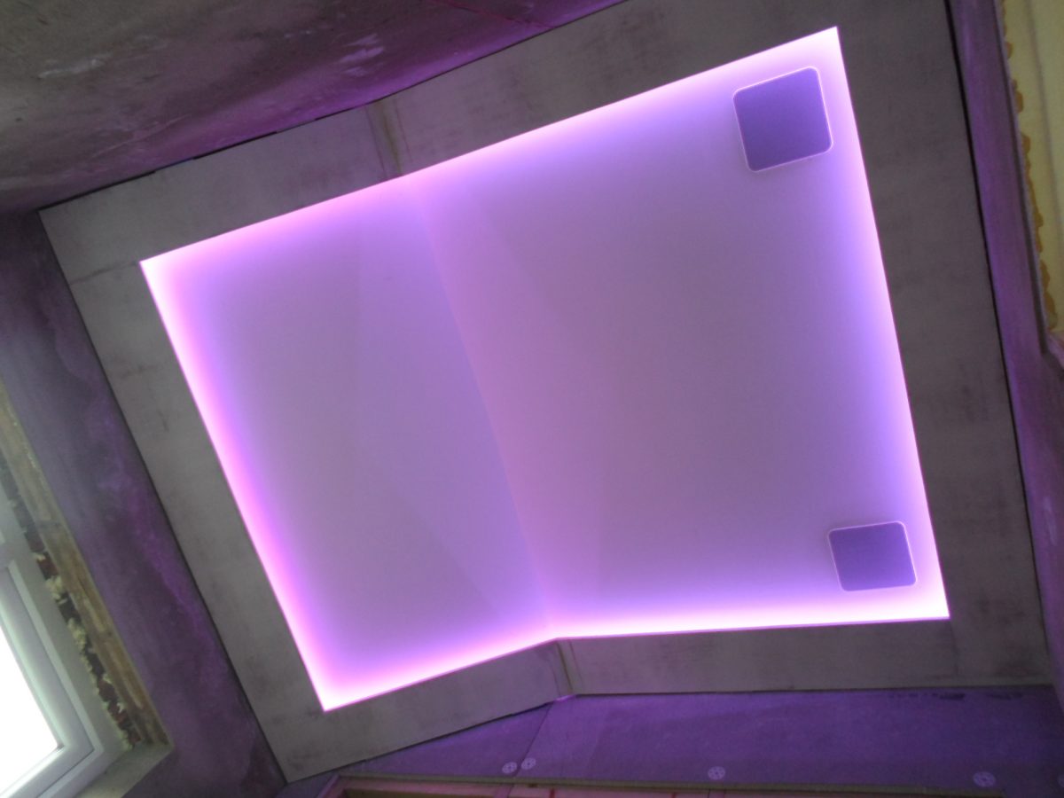 bathroomlightcolours2