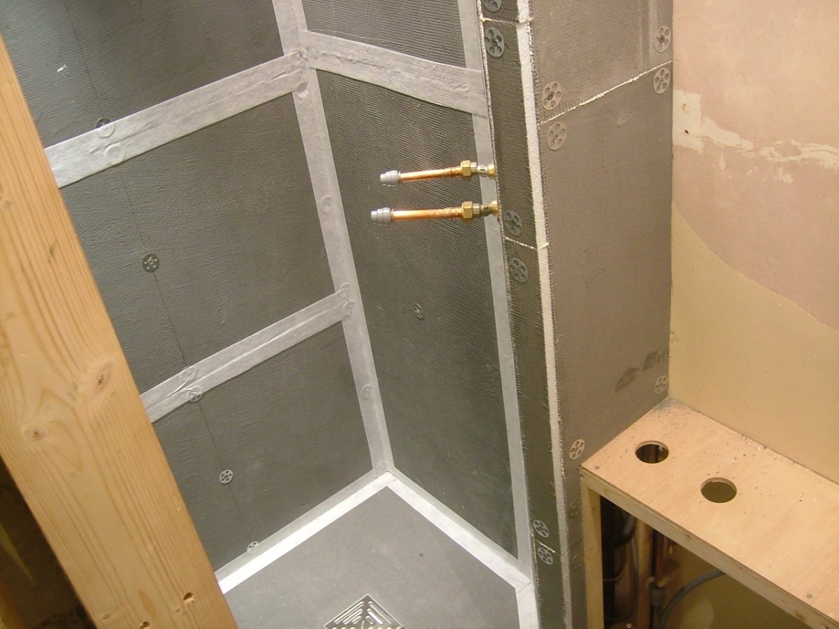 shower-joints-taped